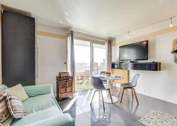 Les Vues De L'argentiere By Interhome Appartement Cogolin